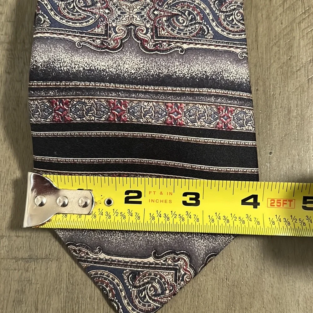 Halston Italian Silk Tie-58”